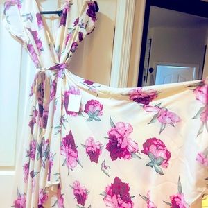 Spring Floral Dress by Lulu, never been worn, perfect for a special occasion